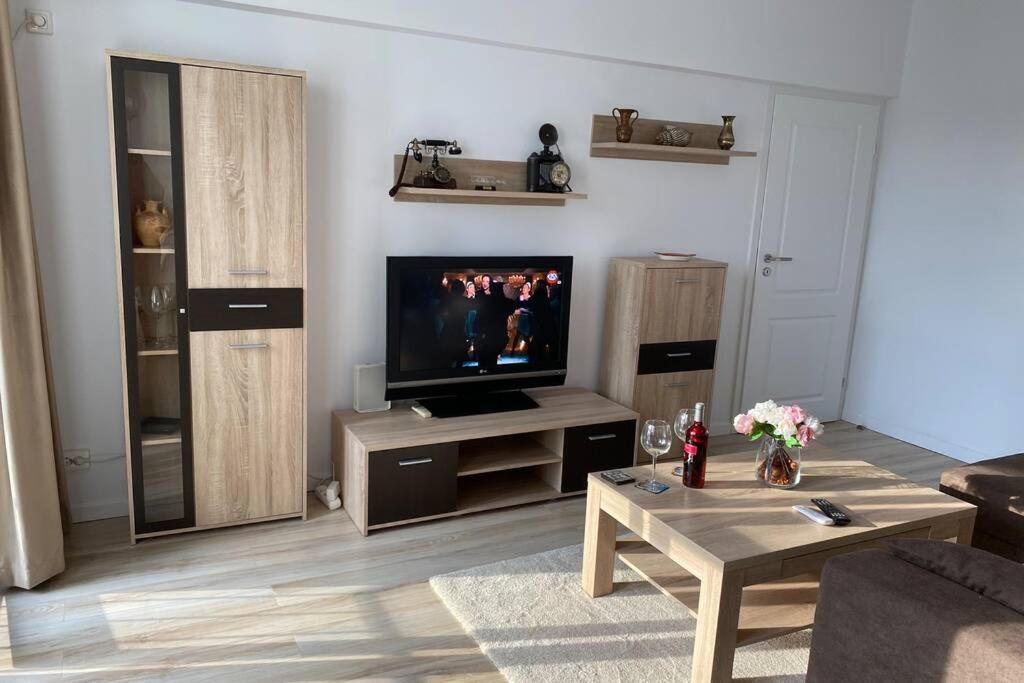 Magheru Cozy New Apartament 2 Rooms Bucharest Luaran gambar